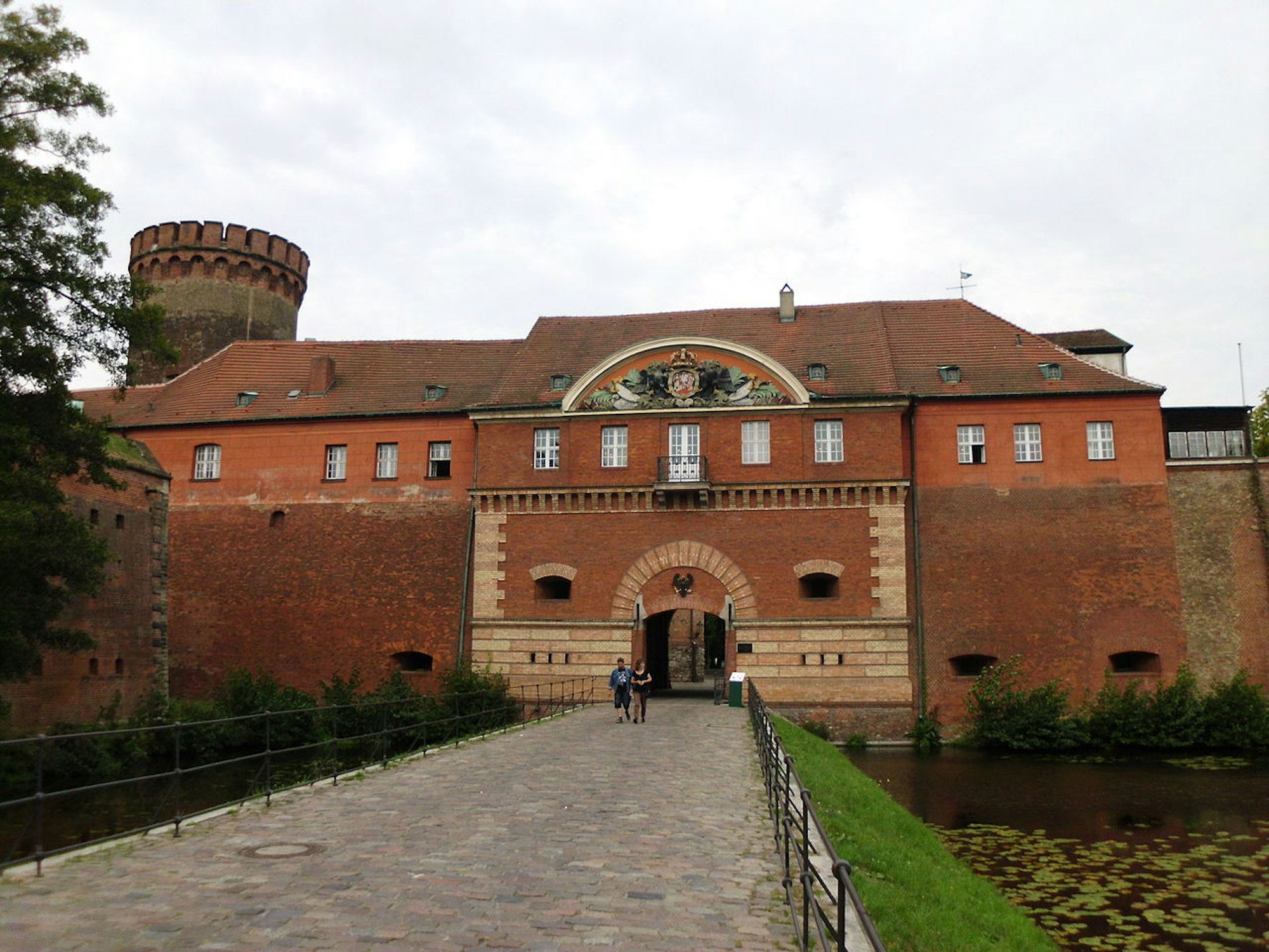 1280px-Zitadelle_Spandau_3a