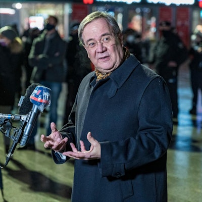 Roll Laschet in Köln