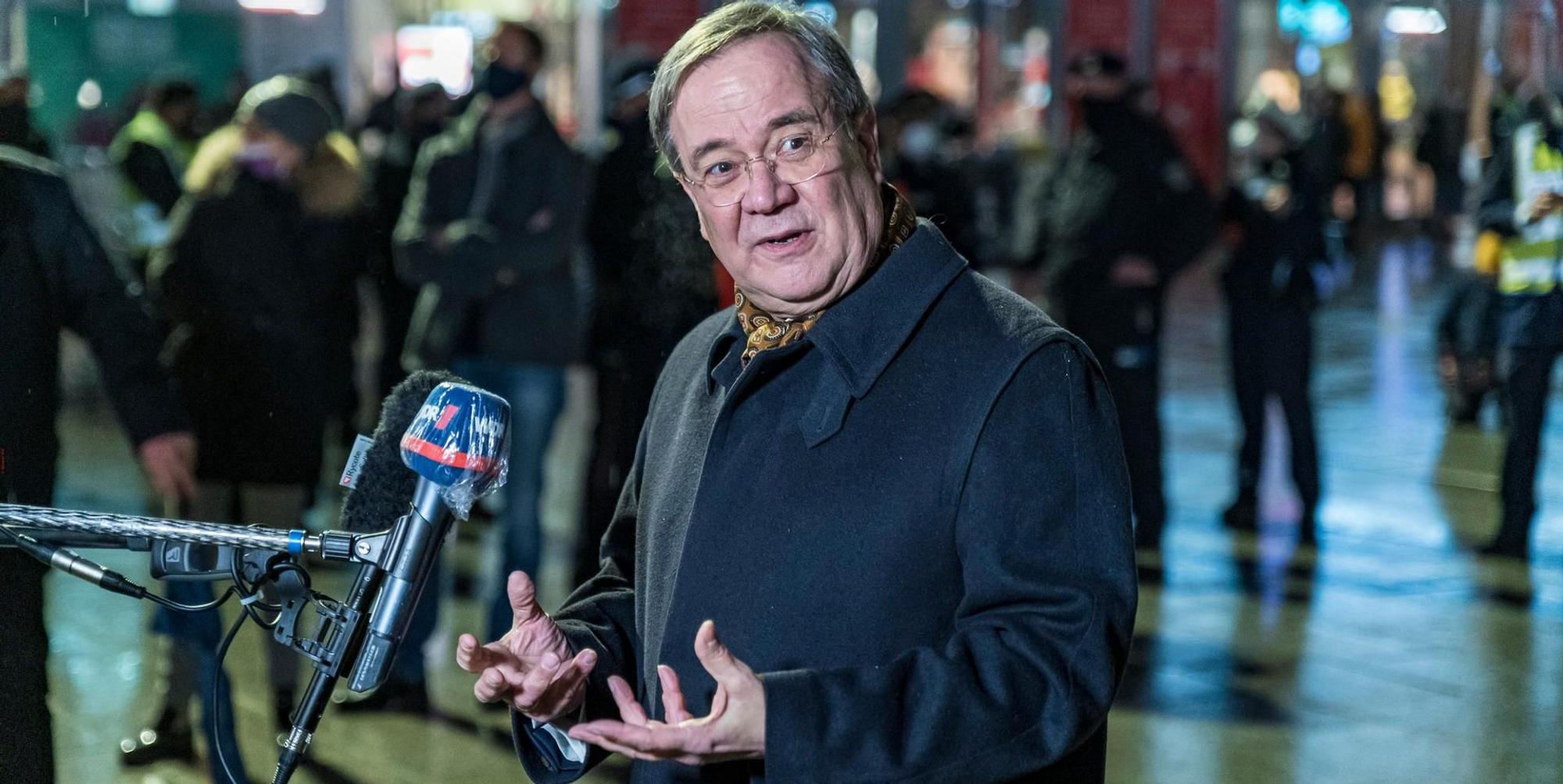 Roll Laschet in Köln