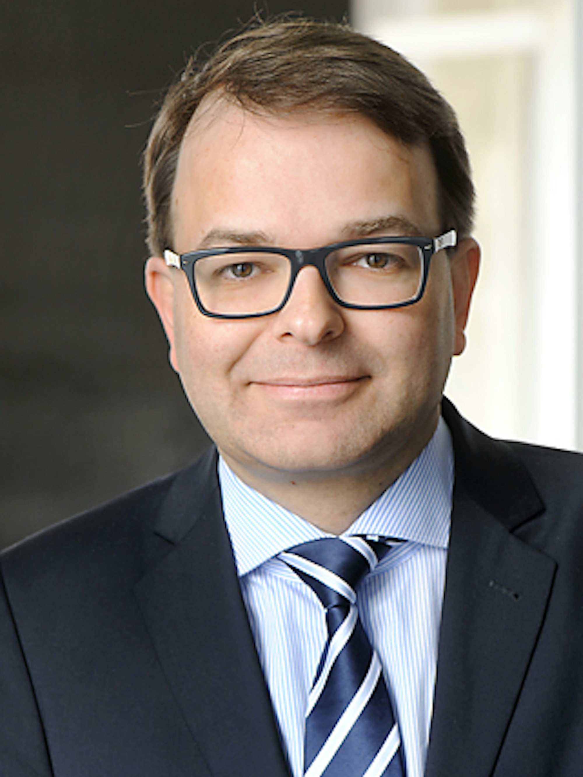 frank_roselieb_72dpi428x600px