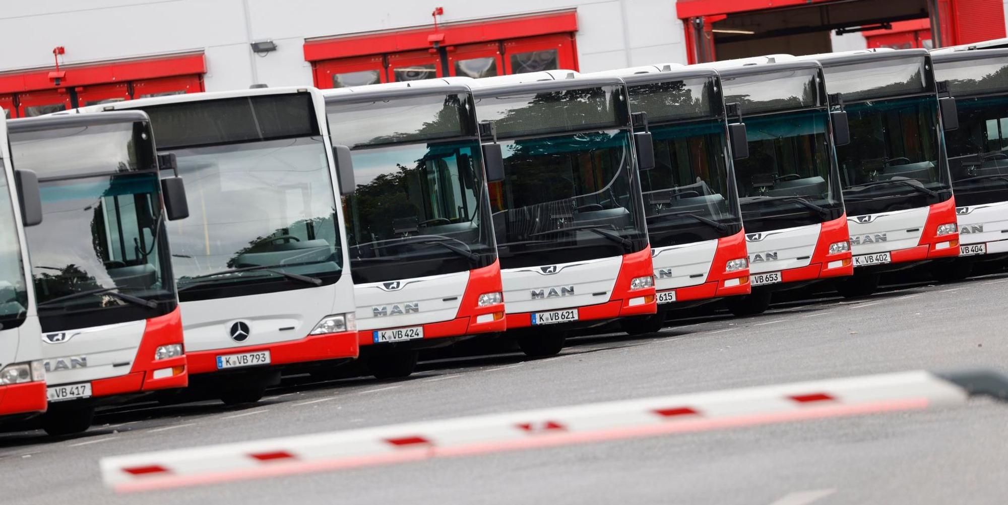 Busse KVB Betriebshof dpa