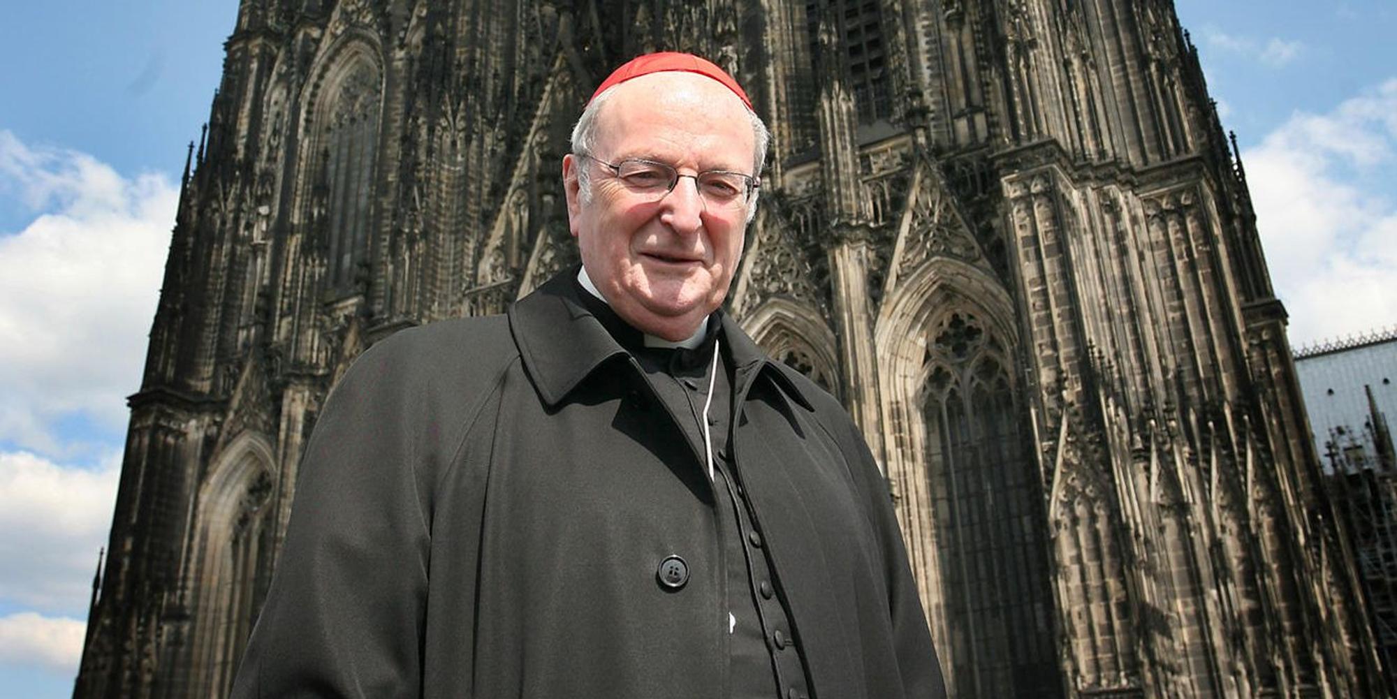 Meisner vor dem Dom