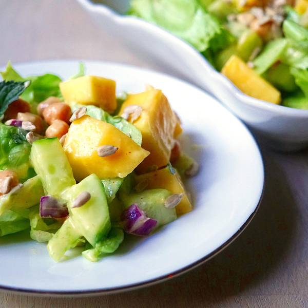 rezept der woche sommerlicher mango kichererbsen salat dpa
