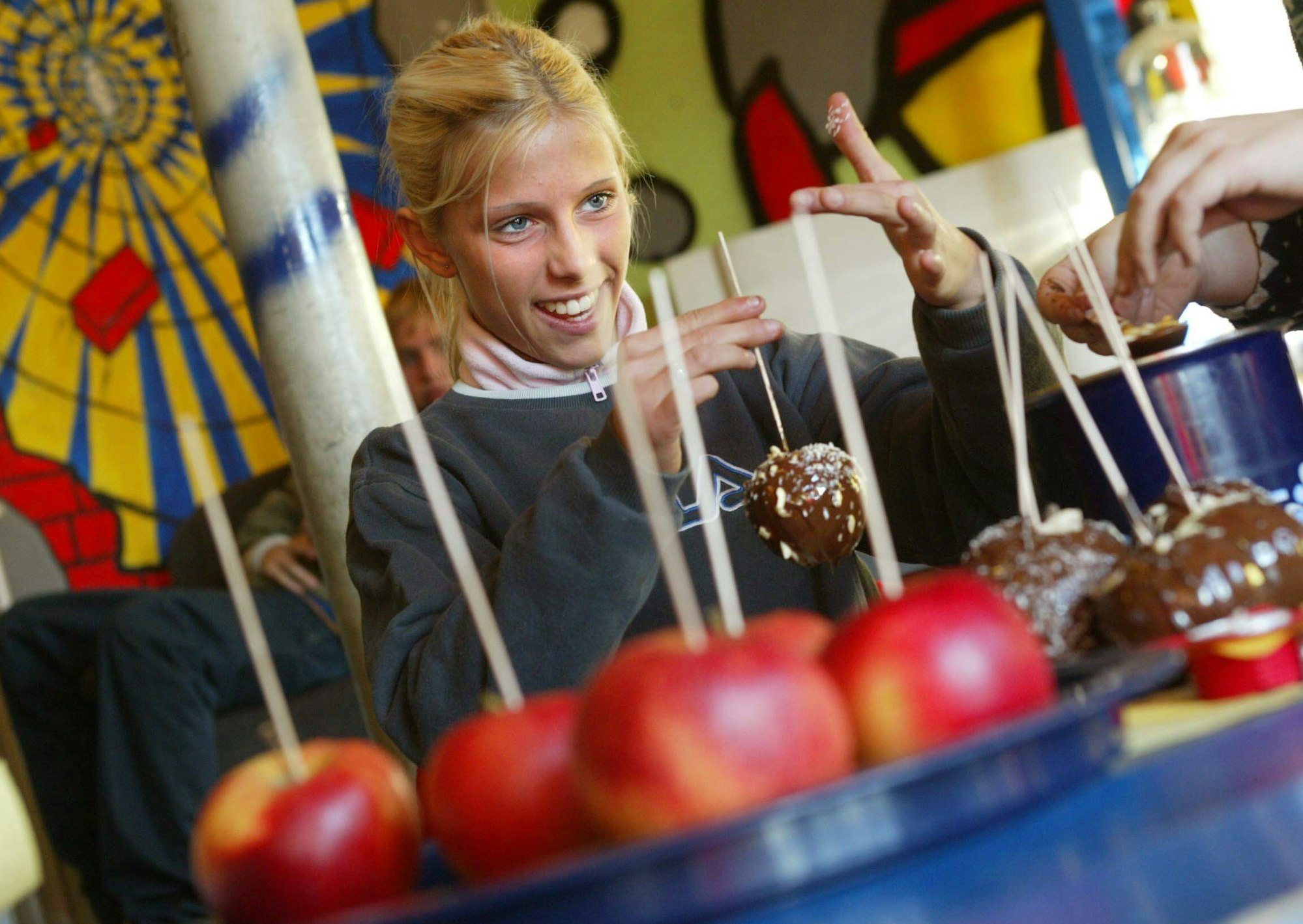 Kandieren mit Äpfeln