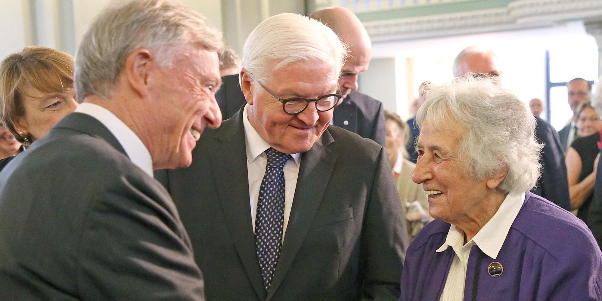Nationalpreis_Lasker-Wallfisch