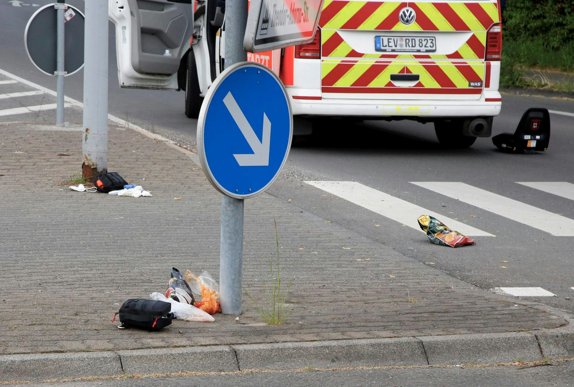 Leverkusen Unfall 1 230422