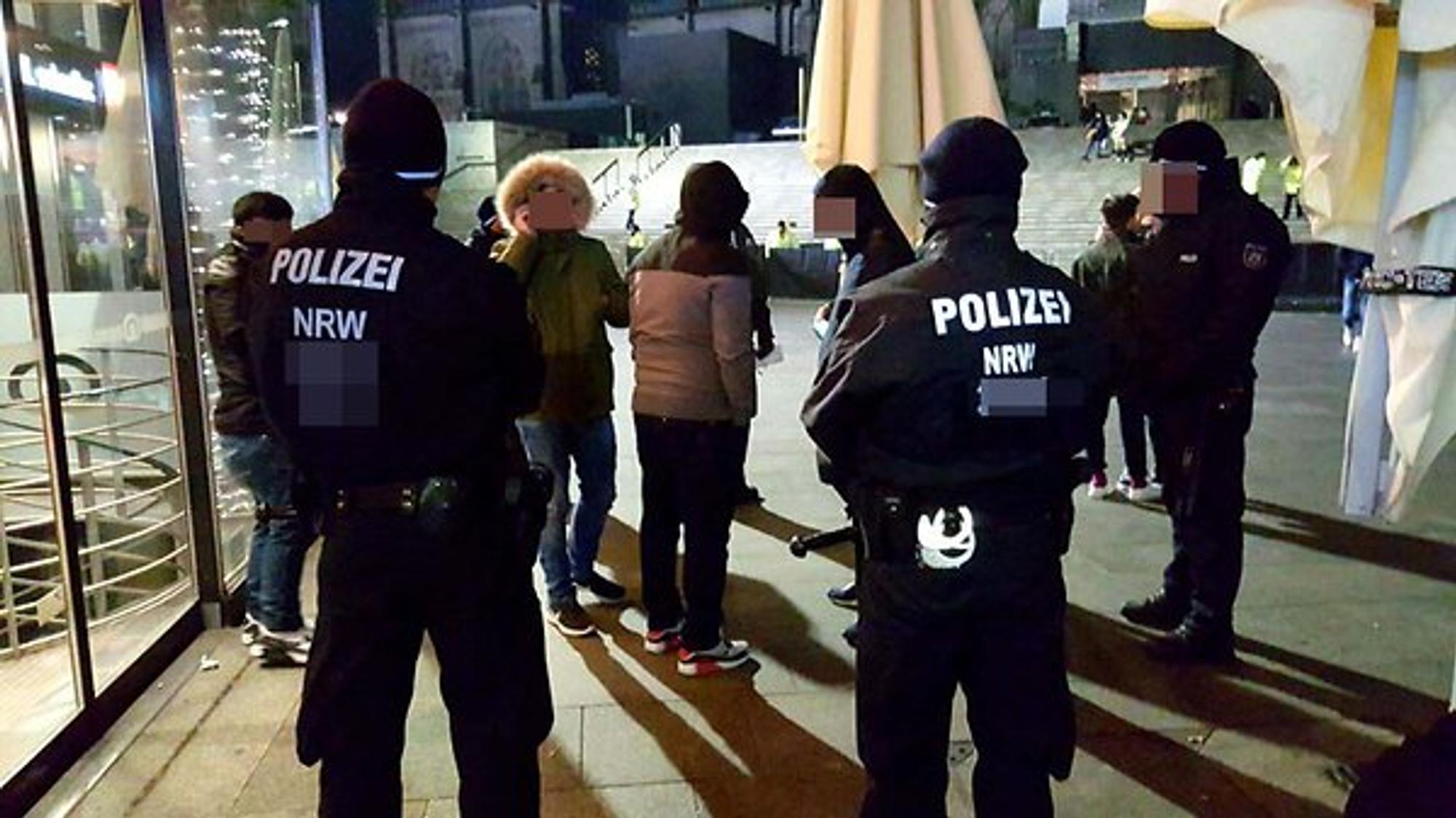 kontrollen-gepixelt