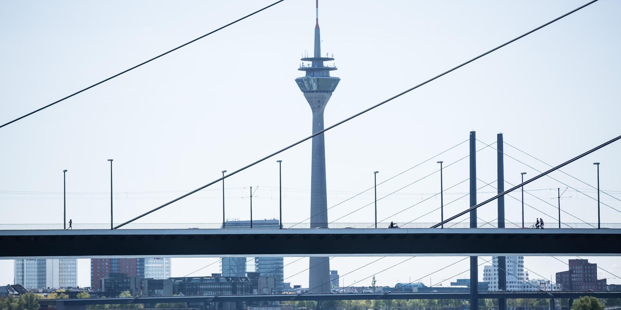 Duesseldorf_Skyline_07062016