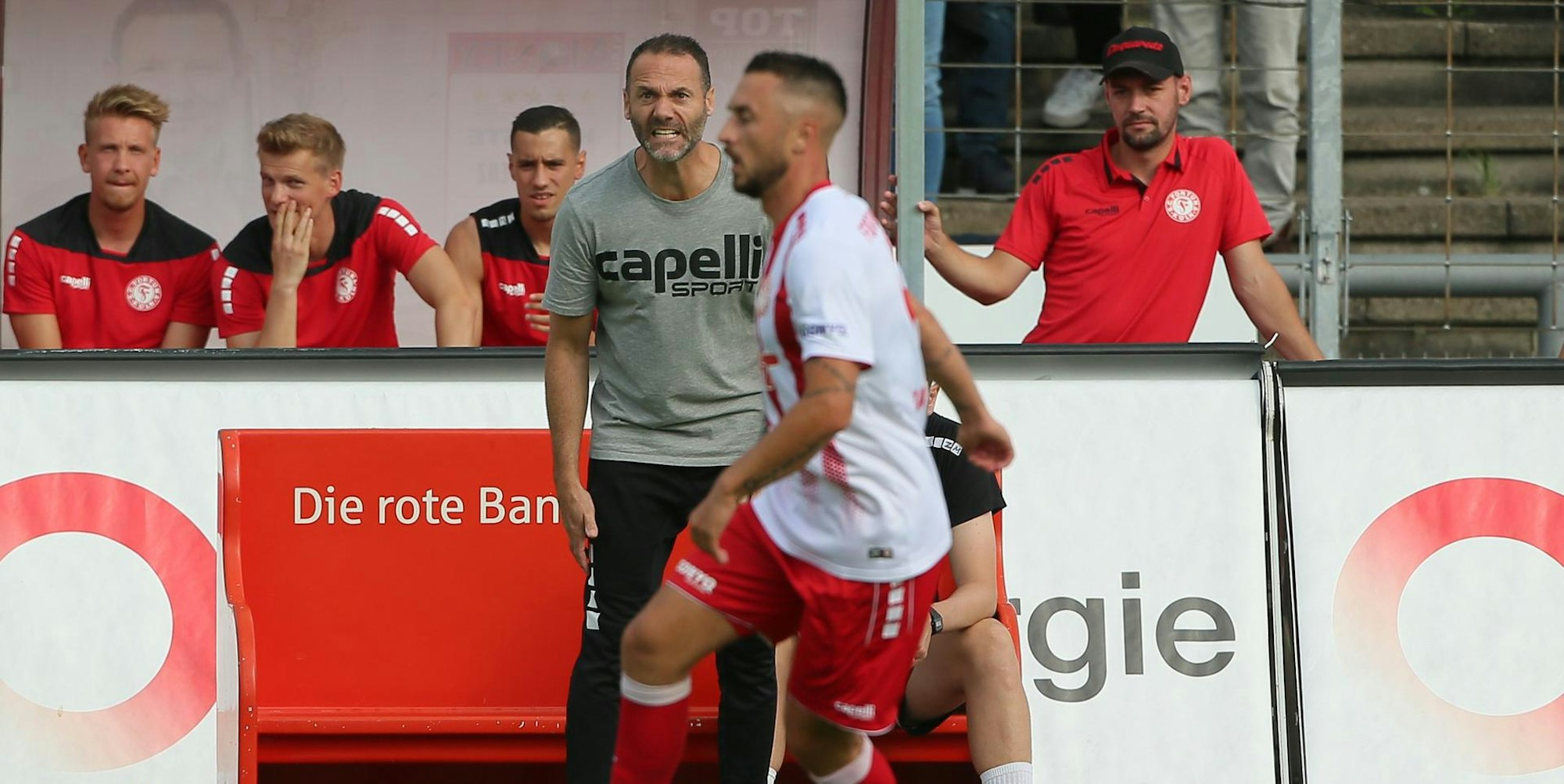 A0AB9AAA-05A6-4D84-9002-08F10272F553