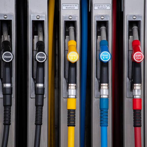 Tankstelle 270521
