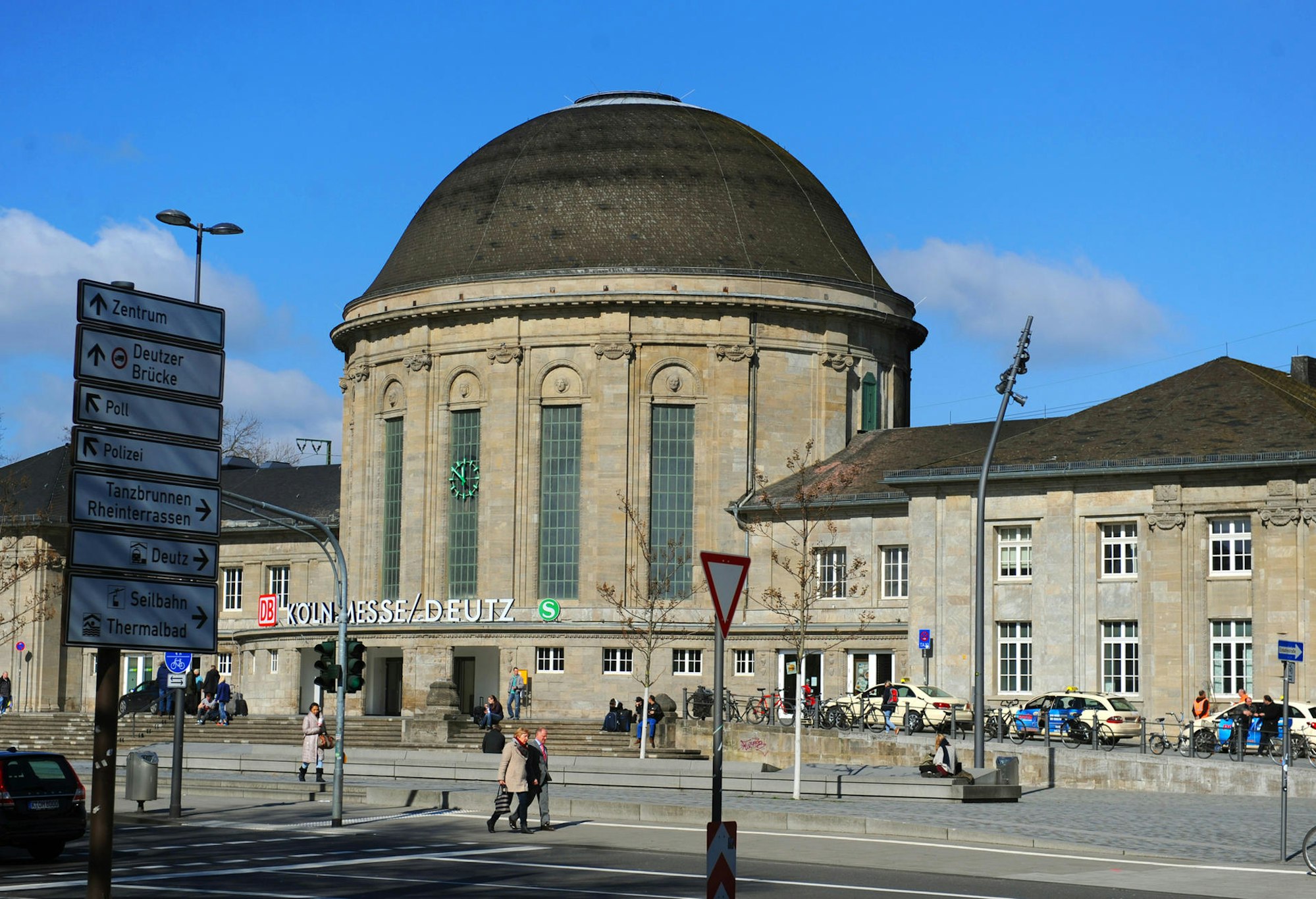 Bahnhof Deutz