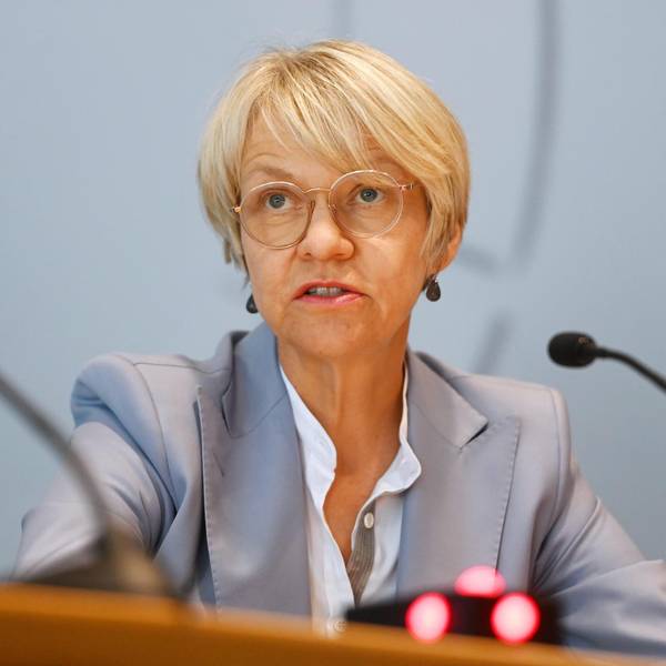 NRW-Schulministerin Dorothee Feller (CDU)