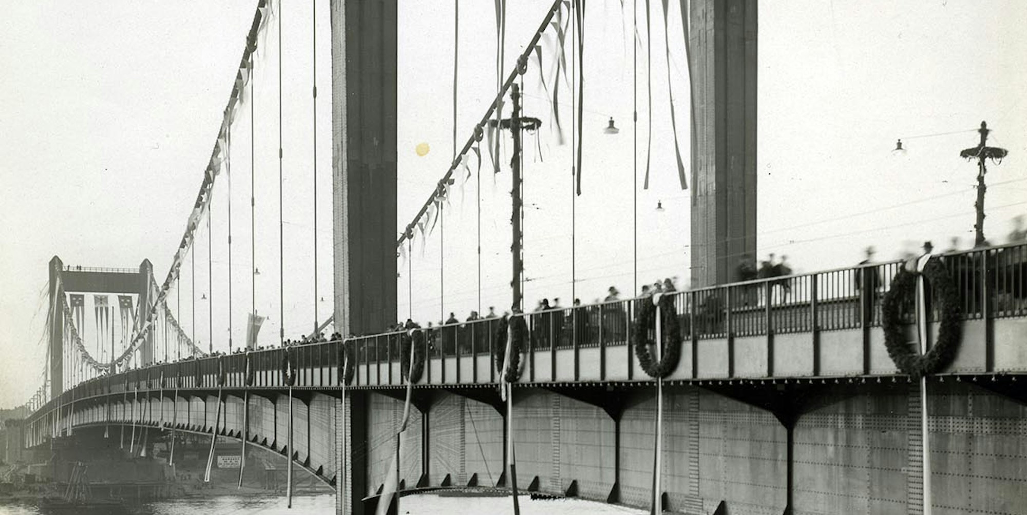 1929-10-13_Mlheimer_Brcke_Einweihung_StBKAH_00461