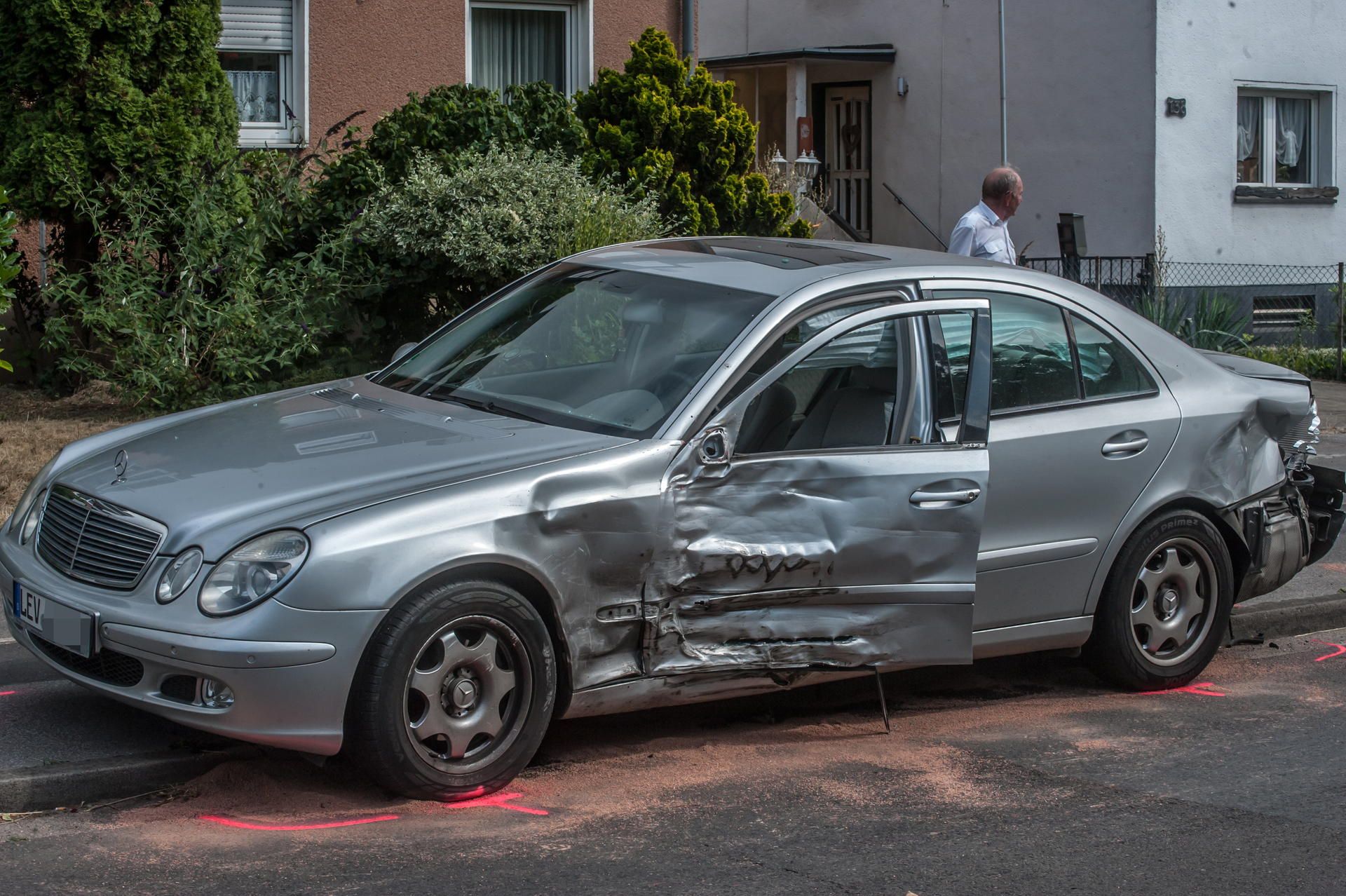 leverkusen-unfall-RTW--ALF_9363
