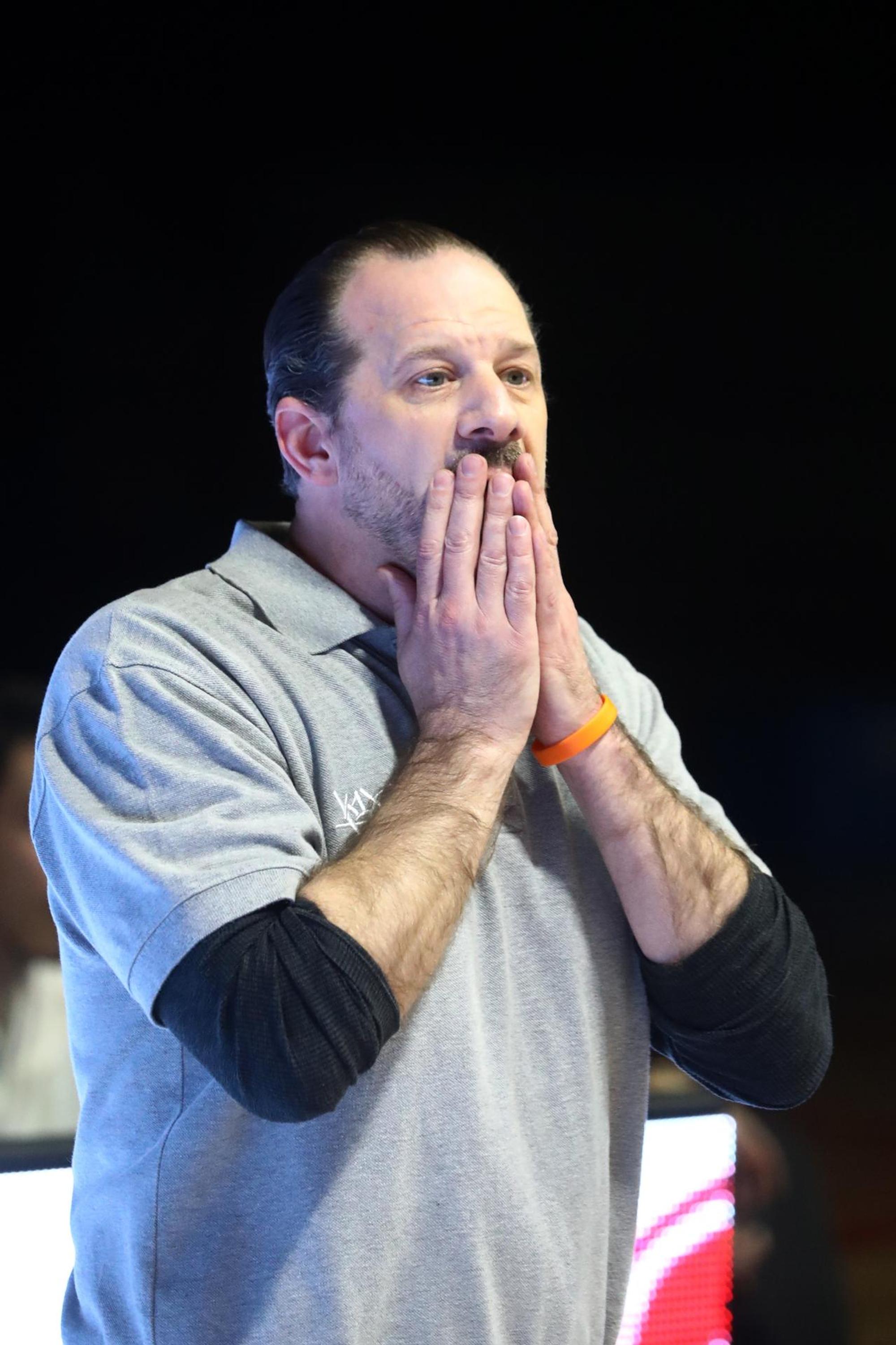 Simon Cote gegen Bernau