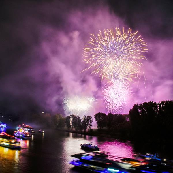Rhein in Flammen