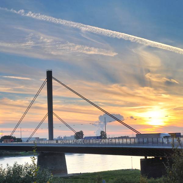 leverkusen-rheinbruecke-autobahn1-ALF_6710