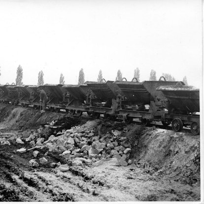 MDS-KSTA-2016-06-21-71-101379742