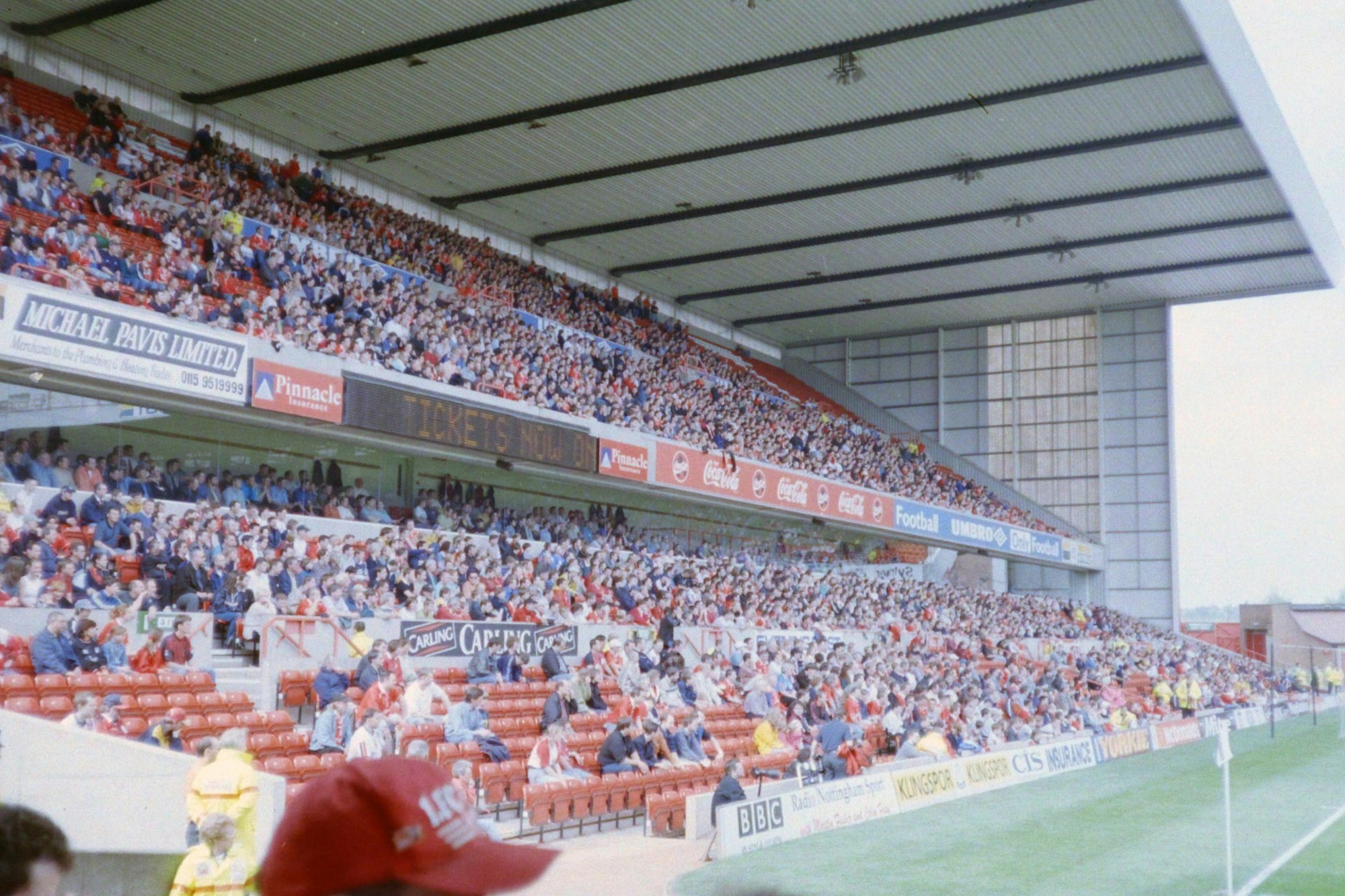 PLUS Nottingham Forest - 2