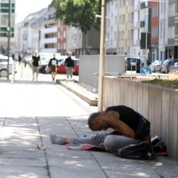 Junkie gepixelt Krasniqi 300622