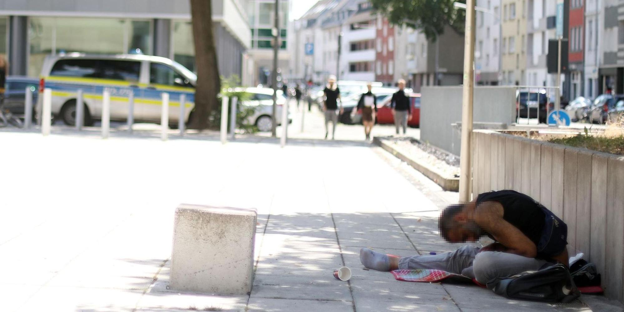 Junkie gepixelt Krasniqi 300622