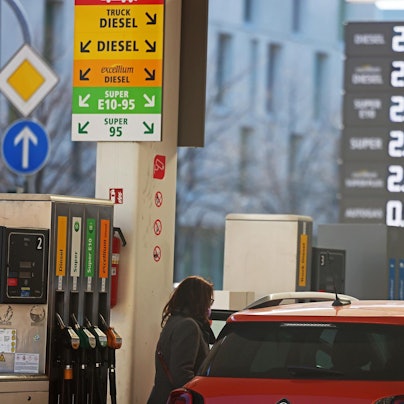 Tankstelle Preise Zapfsäule 1603