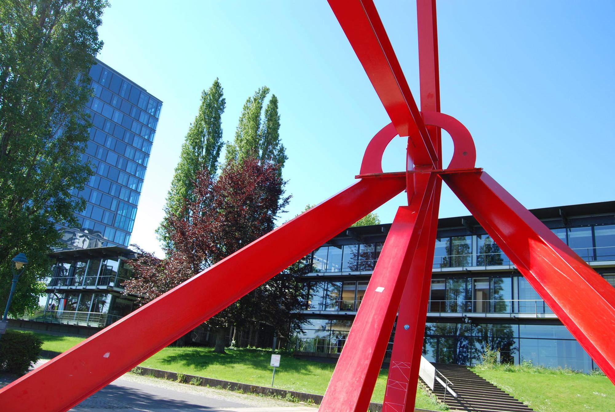 Stahlskulptur_rot