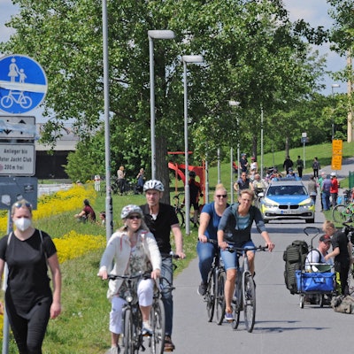 Polizei in Leverkusen Rheinufer