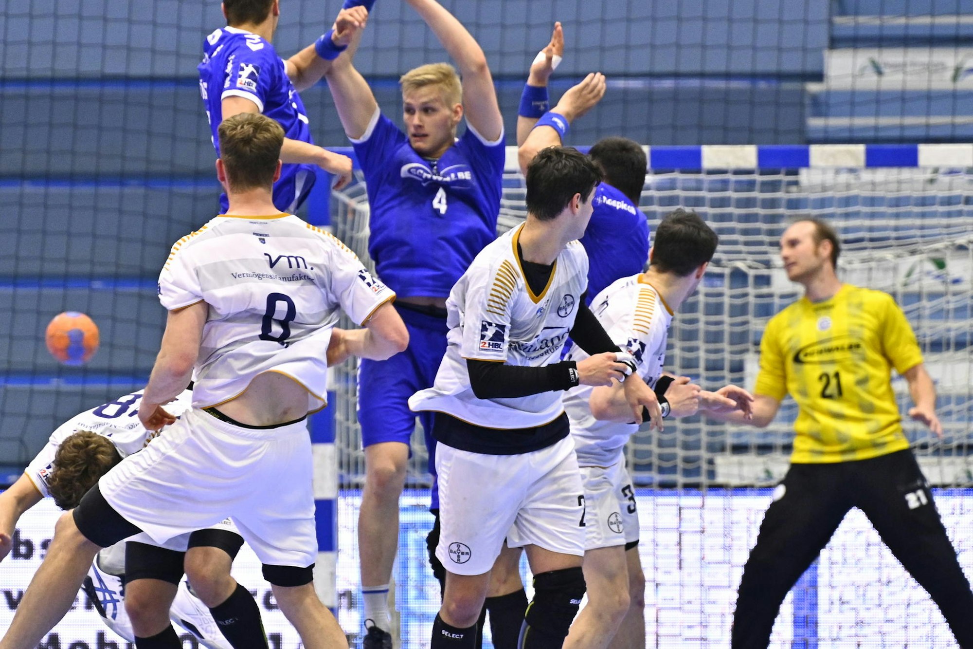 22D9D8DB-1906-49E9-9DCB-C86F239C856B