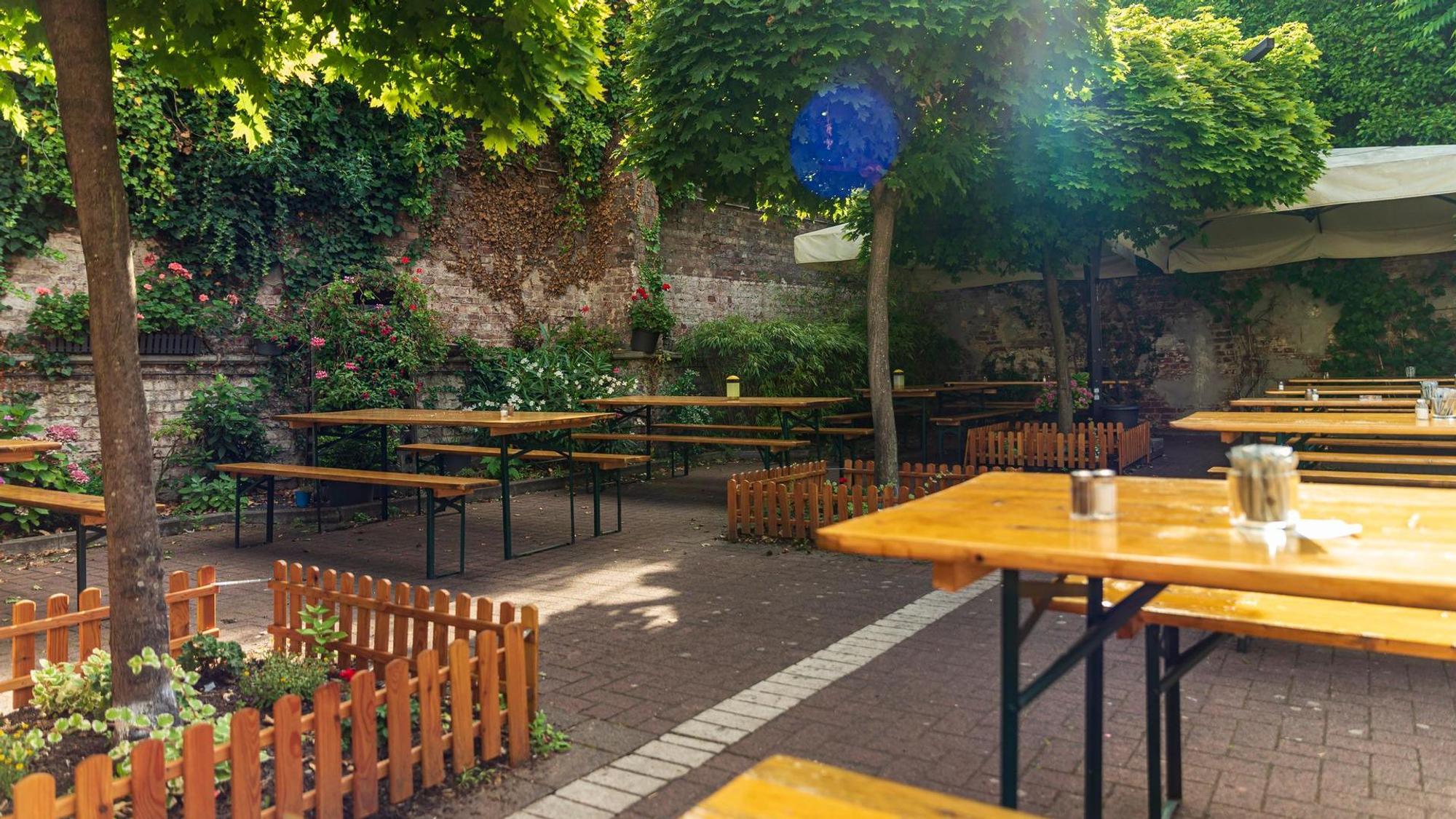 Der Hinterhof des Bastian's in der Kölner Innenstadt