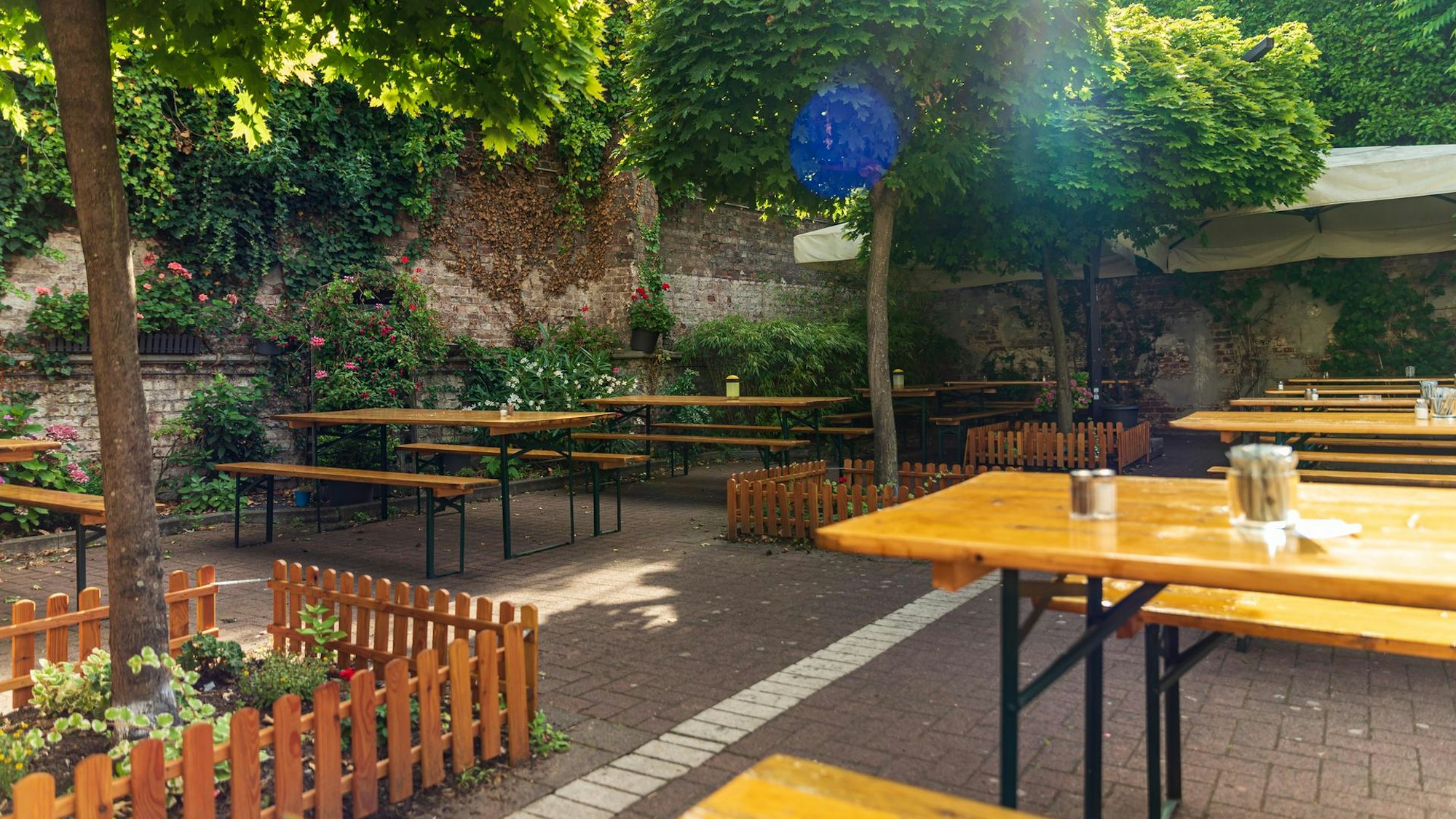 Der Hinterhof des Bastian's in der Kölner Innenstadt