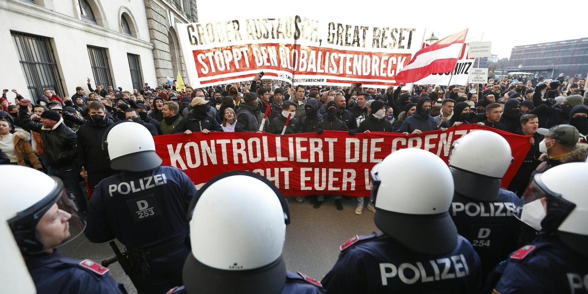 Polizei Wien Demo Nazis