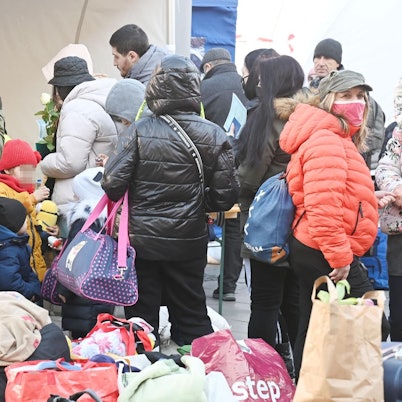 Geflüchtete Köln Messe 2 gepixelt