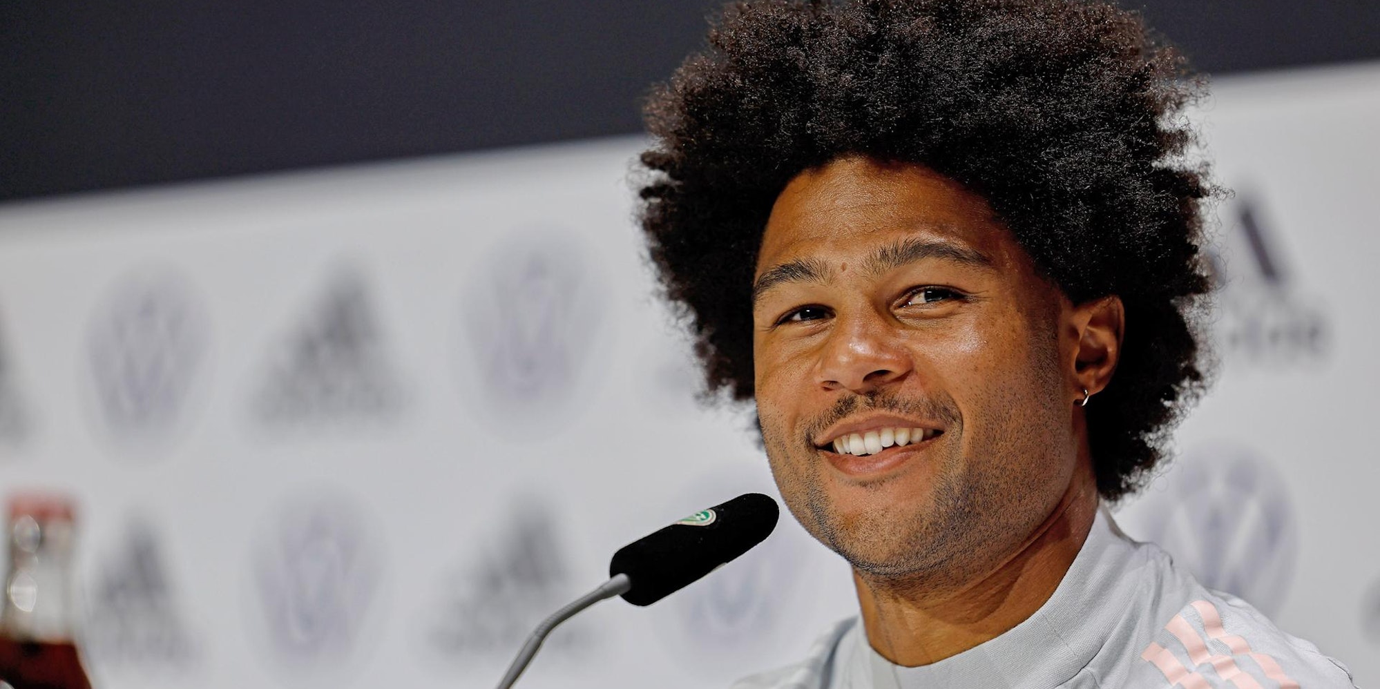 Gnabry PK vor Italien (2)