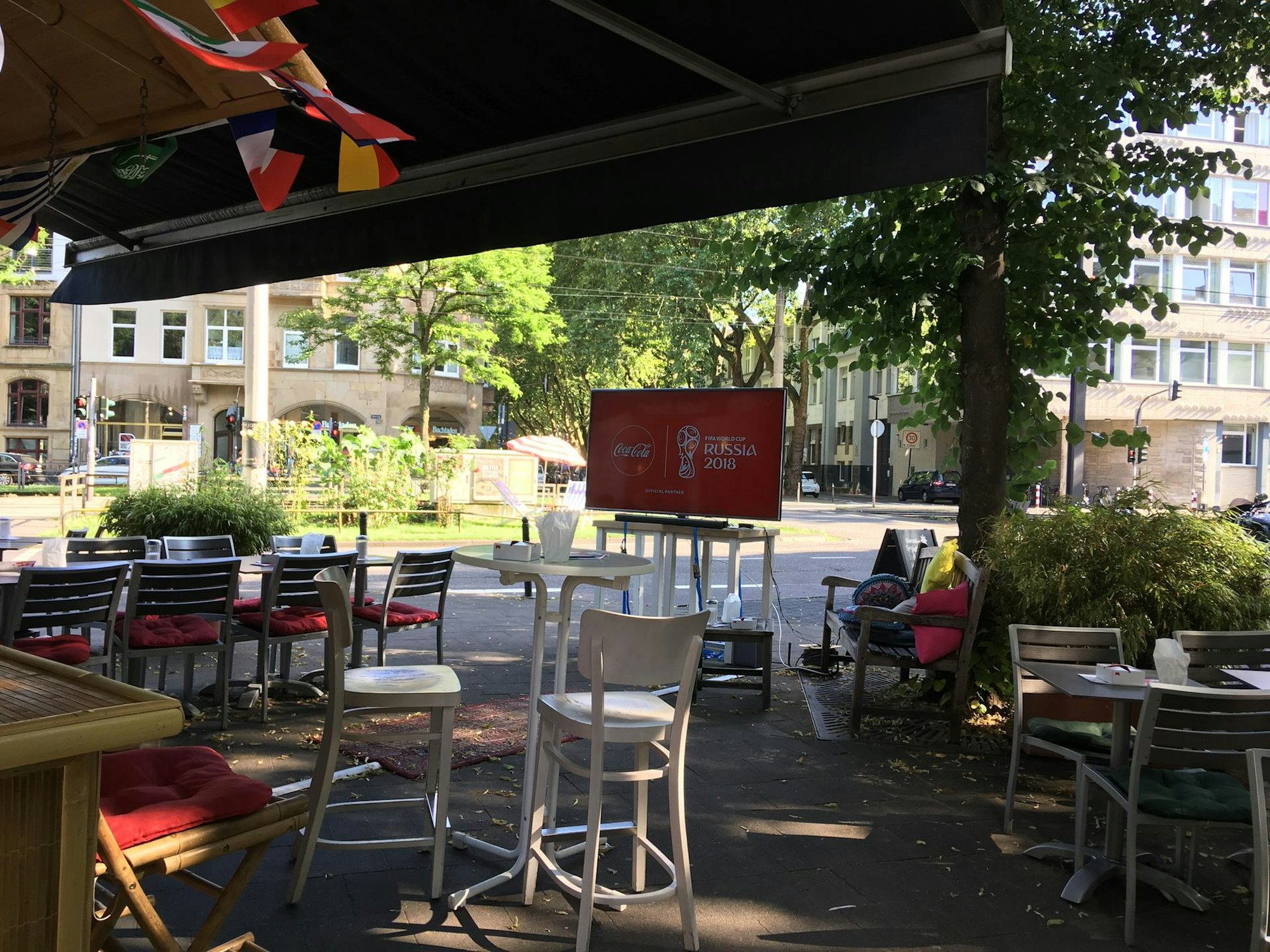 wippnbek fussball gucken wm tv