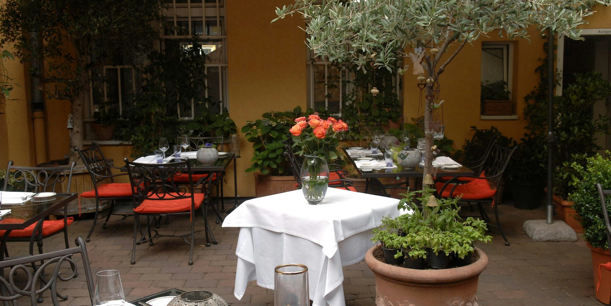 Lauschiger-Platz-Laccento