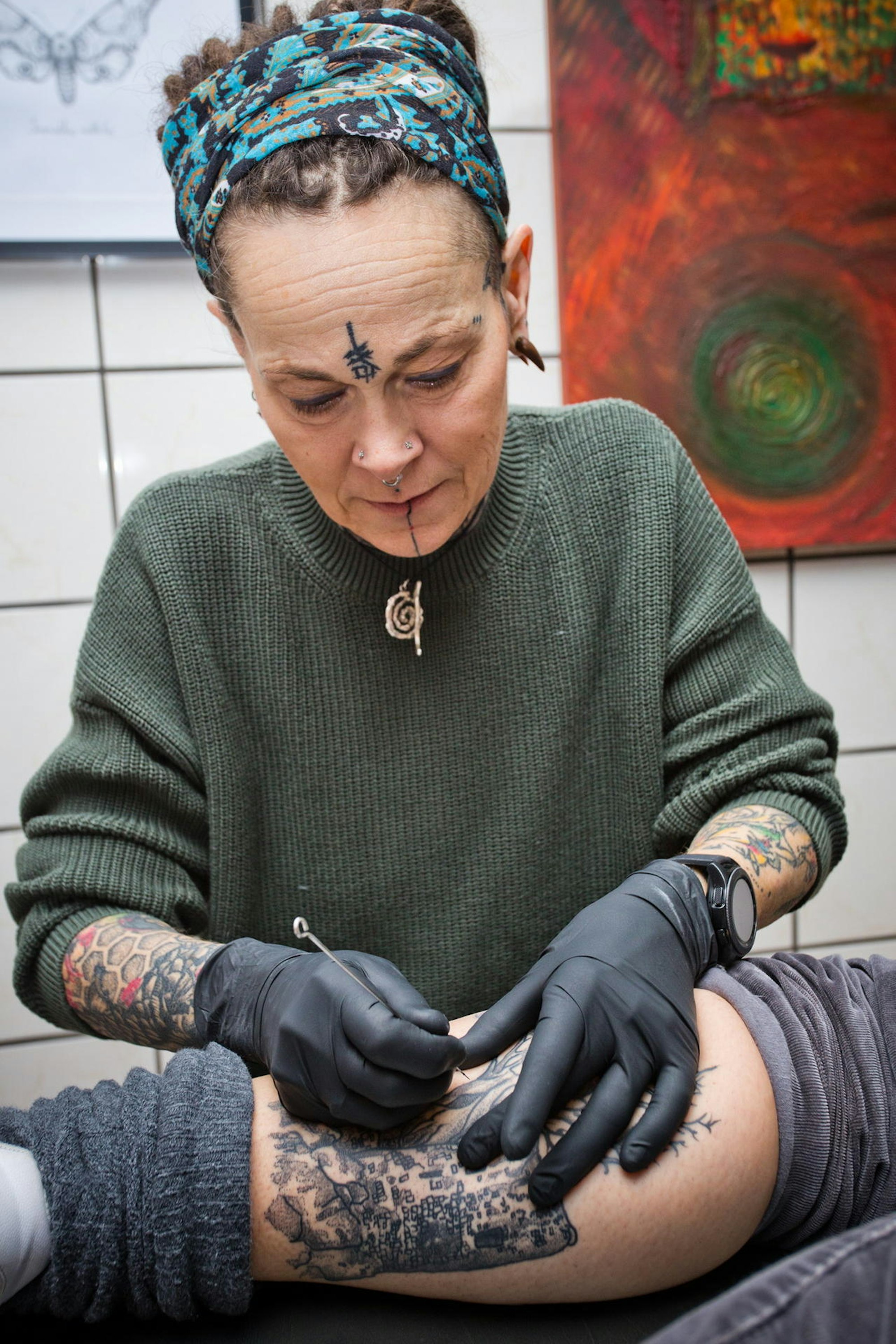 Tattoo-DotsAndLines003