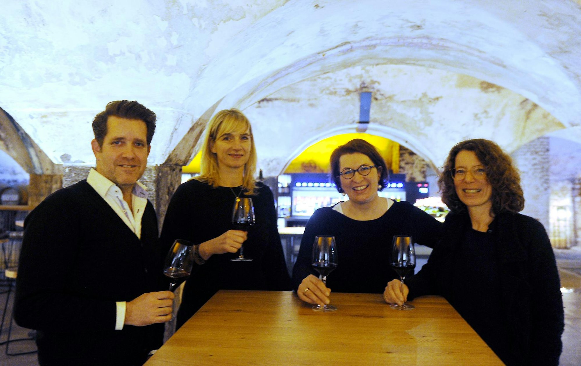 031221billoweintest034