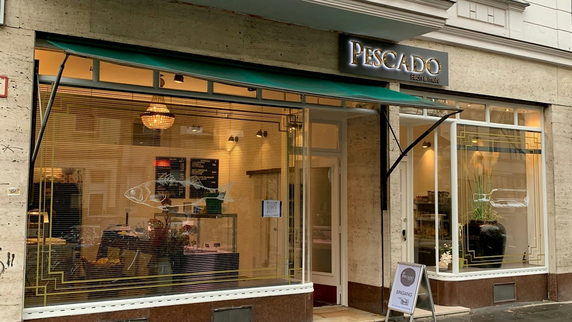 Das Pescado-Geschäft von außen.
