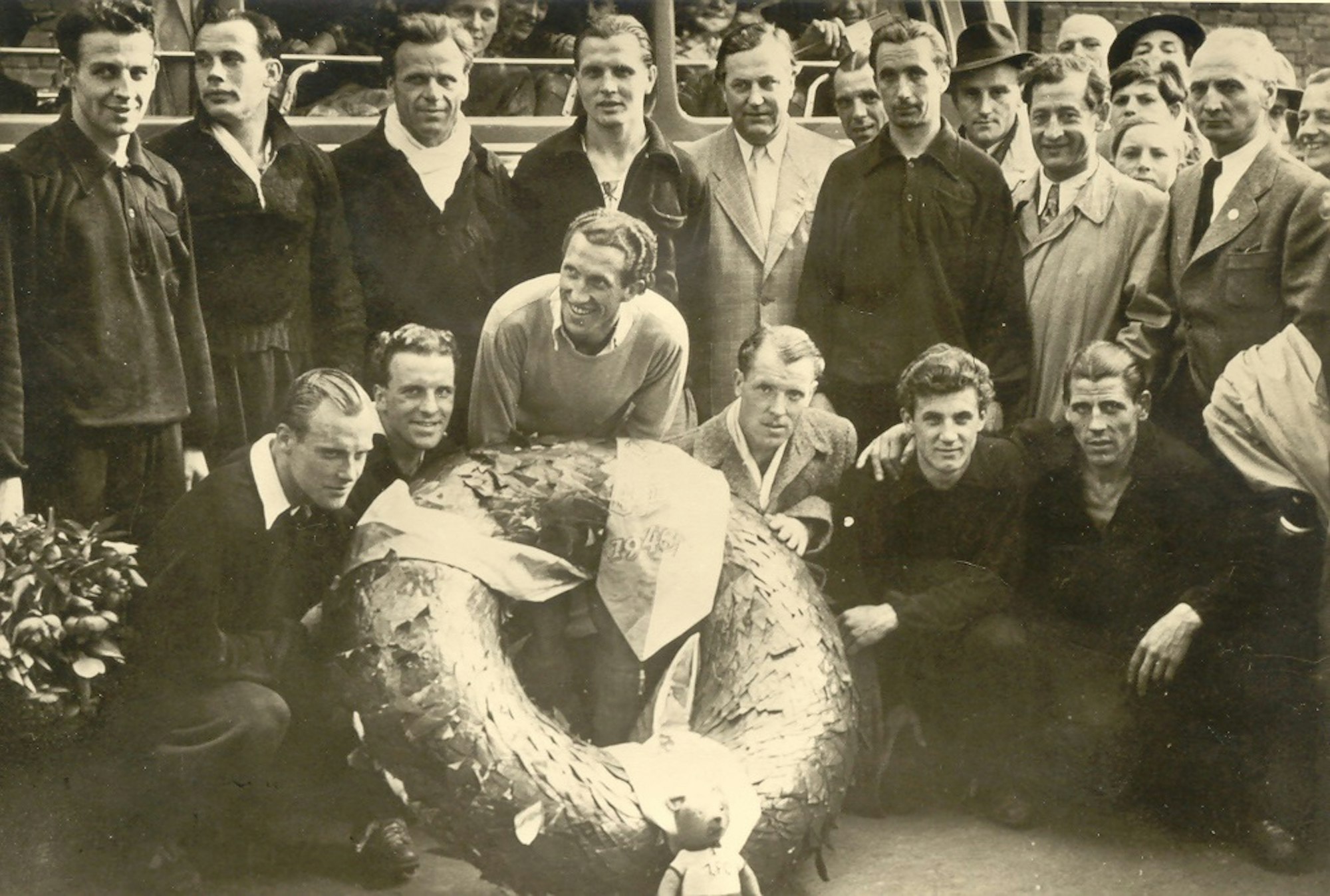 NUE1948_1949_Aufstiegsmannschaft