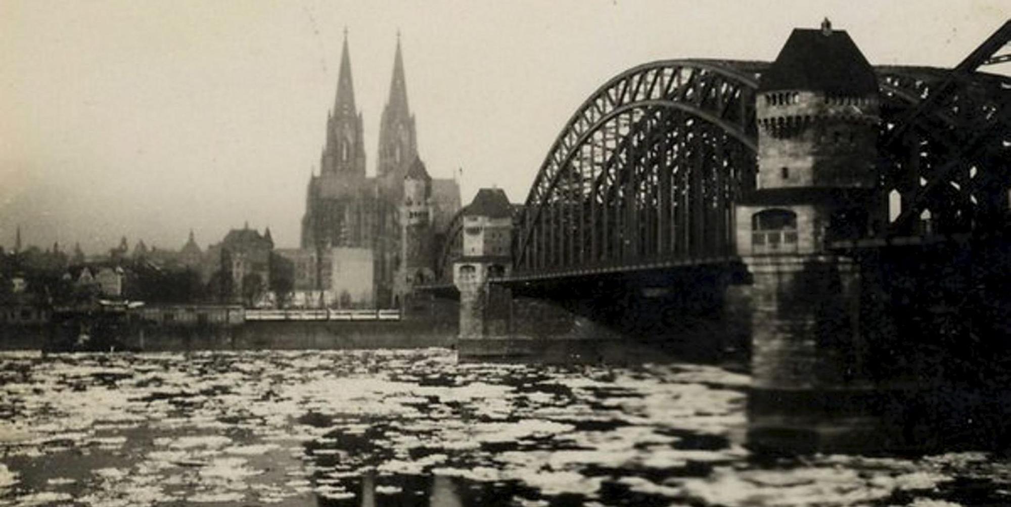 Eisschollen auf dem Rhein 170219