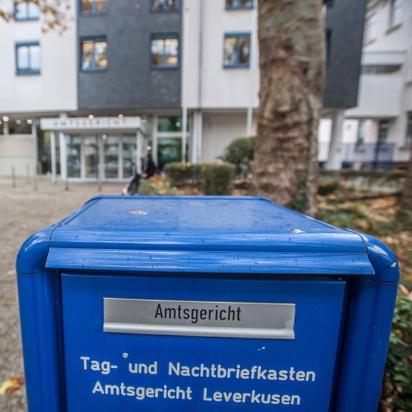 amtsgericht-leverkusen_ALF_1983 (1)
