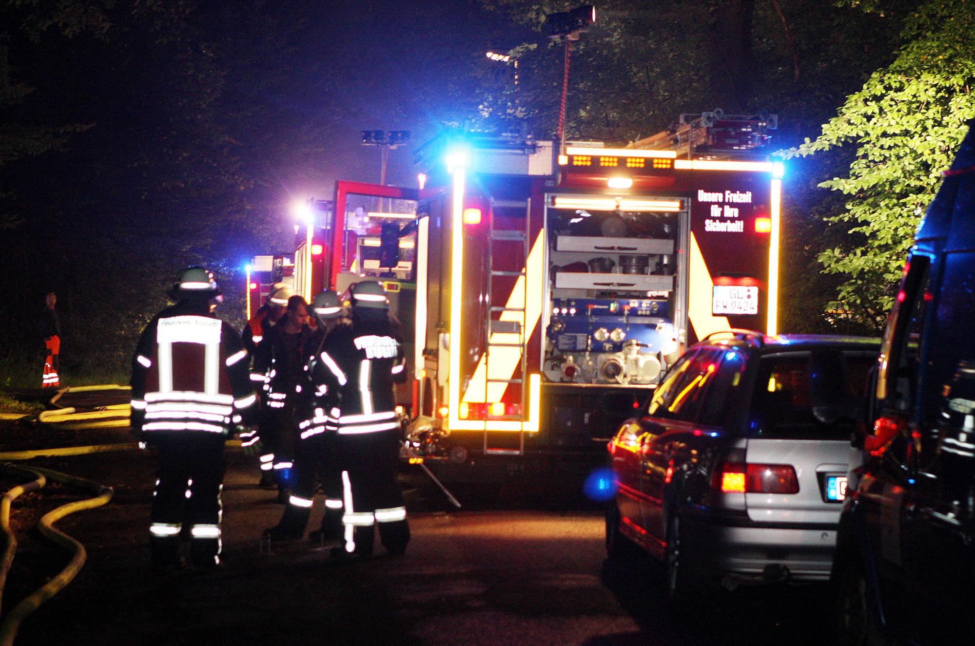 Roe_Feuer_Brander_Strasze_1419