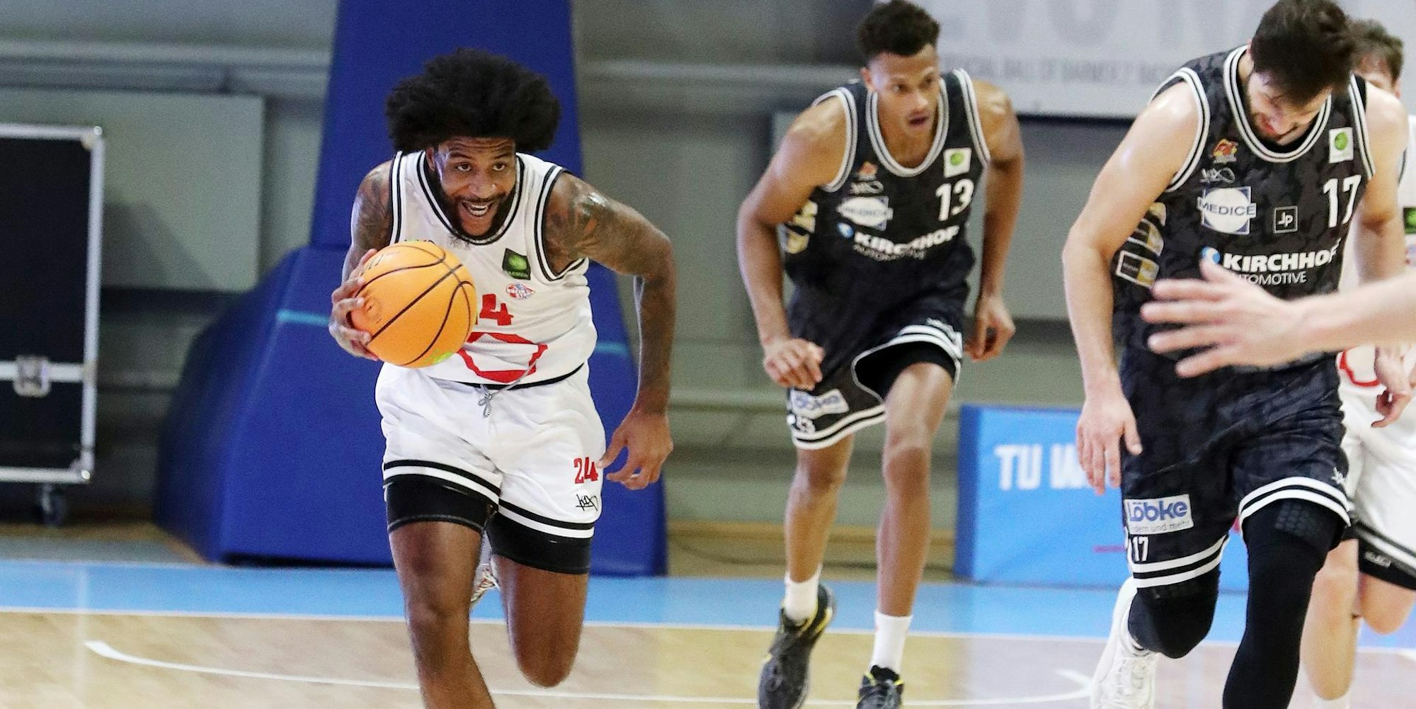 Ron Mvouika (1)