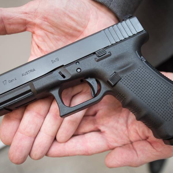 Glock 17