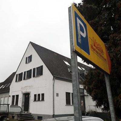 Parkplatz Aldi Heidkamp 170322