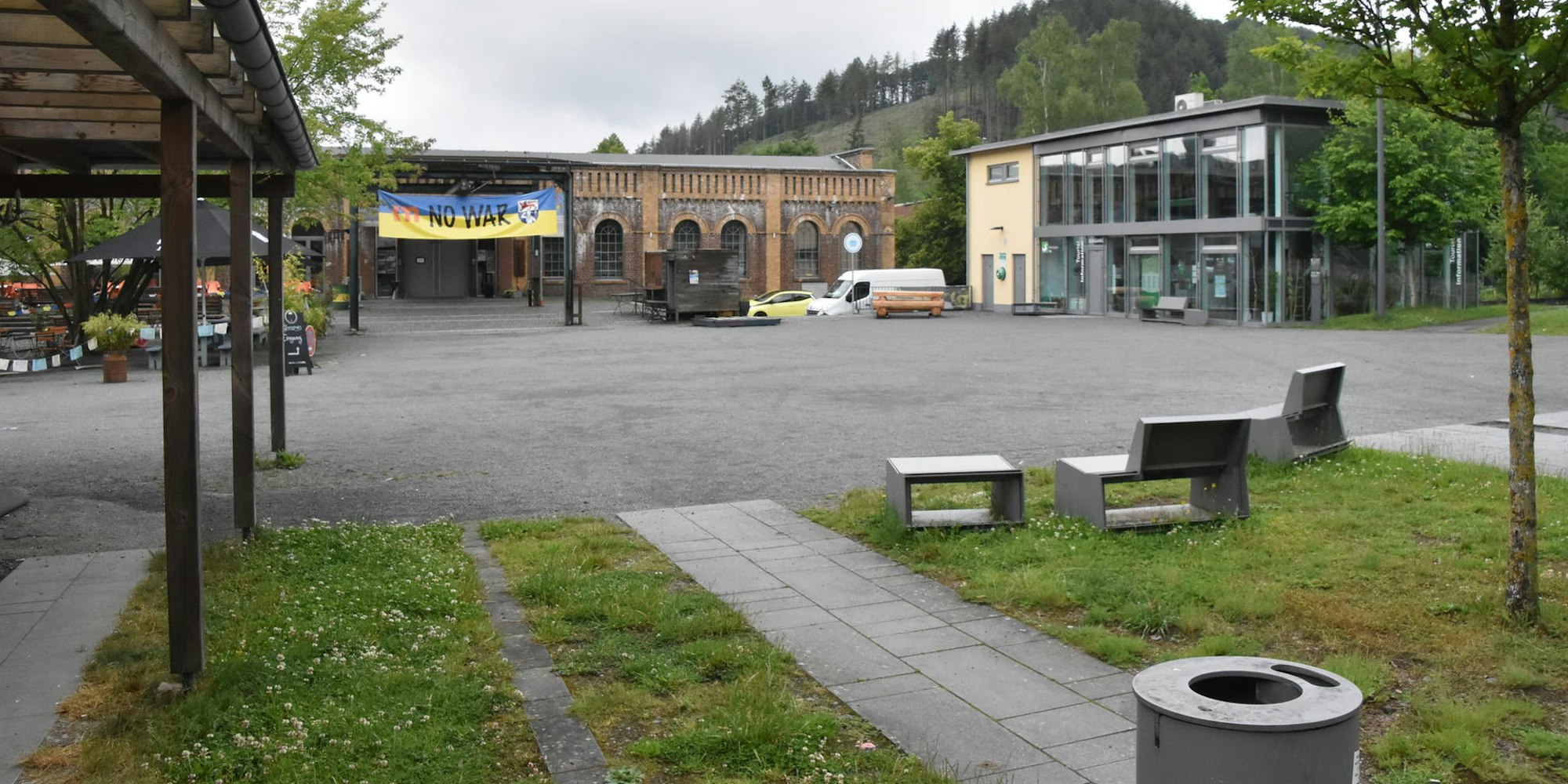Halle_kabelmetal2