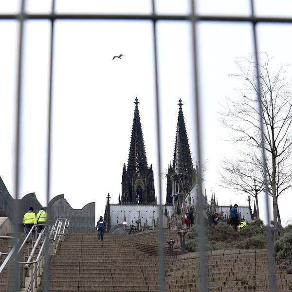 Kölner Dom gesichert Silvester