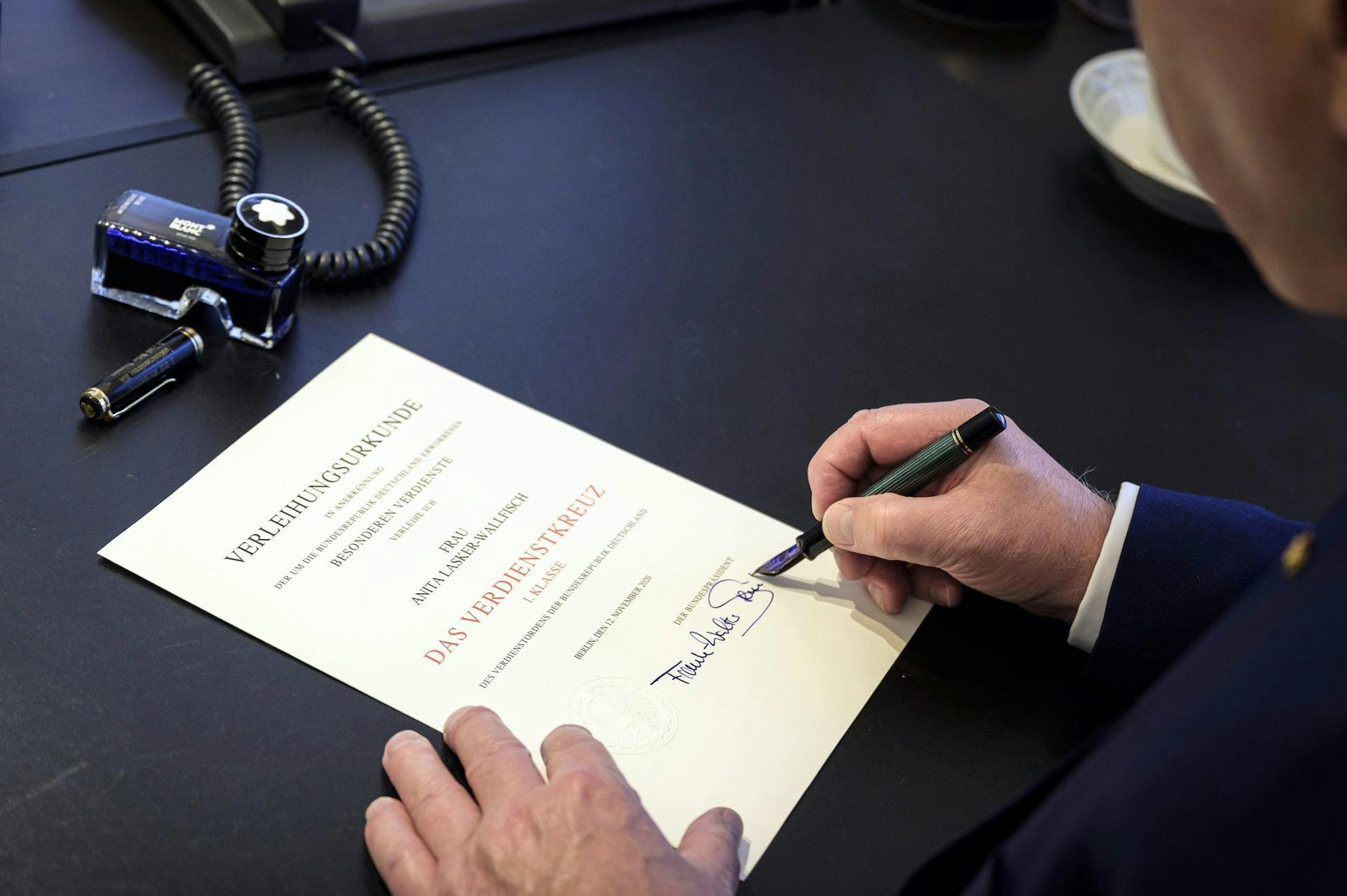 Verdienstkreuz_Kretz