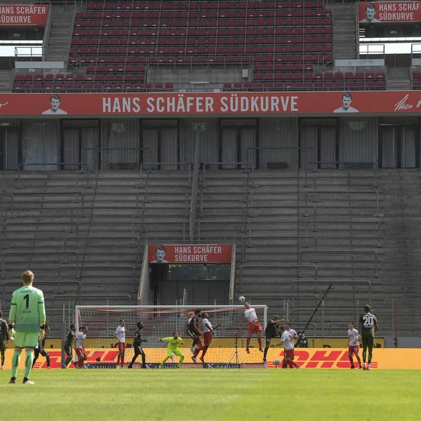 LeeresStadion